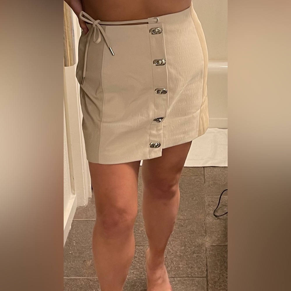 Maniere DeVoir Leather Skirt